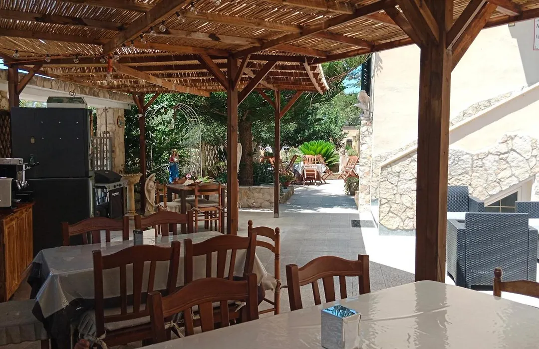 Villa Cristina B&B-1
