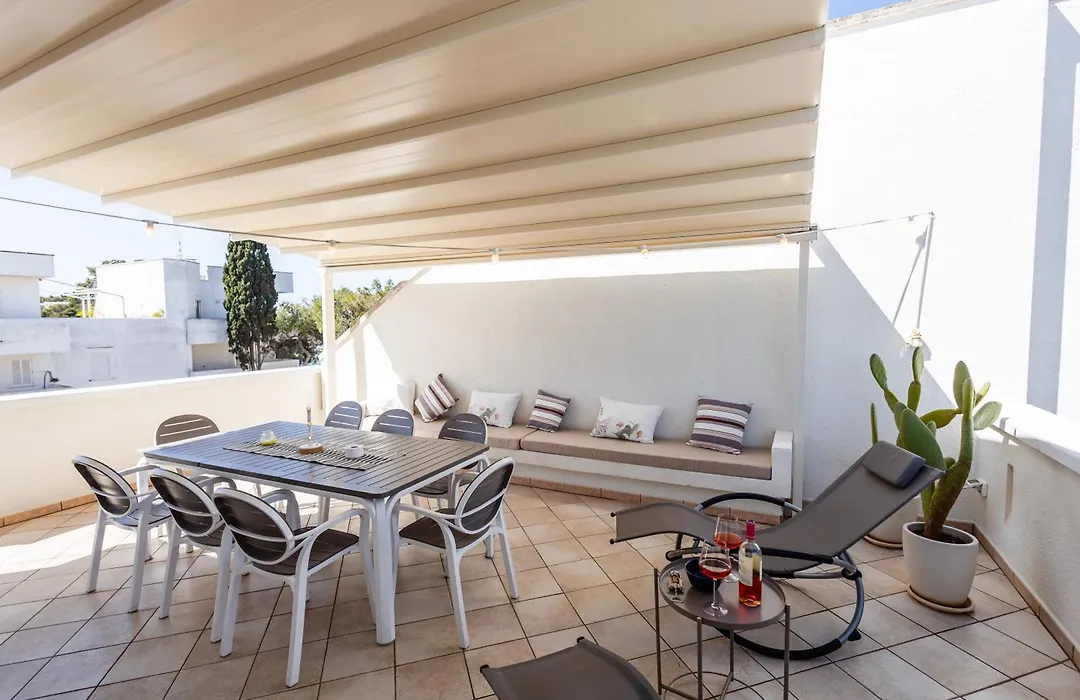 Attico Margherita - LA TERRAZZA SUL MARE-1