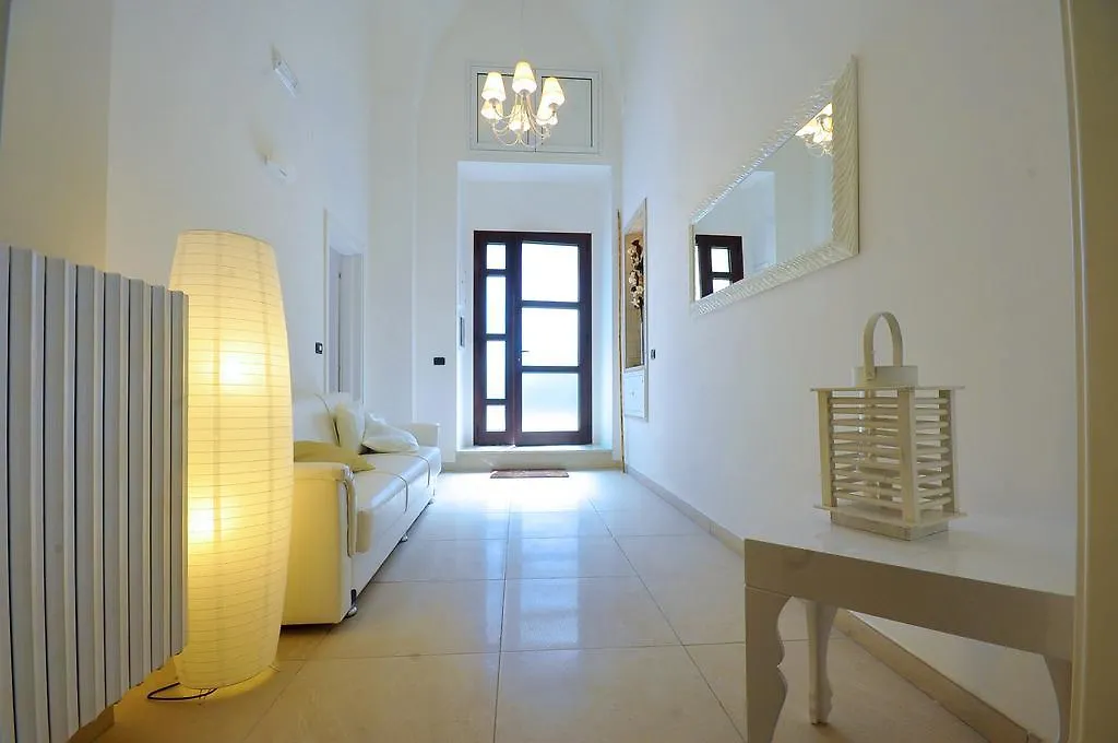 Maisonette-1