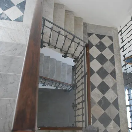 Palazzo Del Cavaliere-2