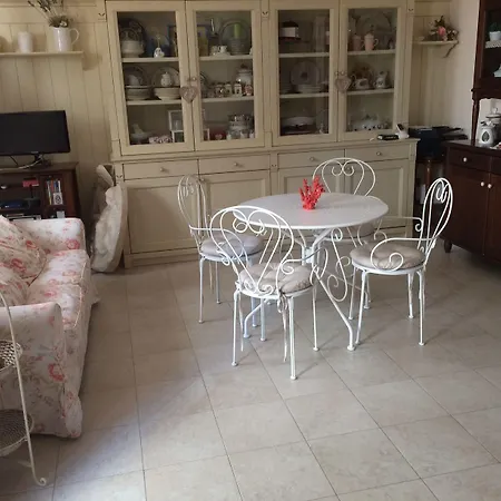 B&B Pesciolino Rosso-3